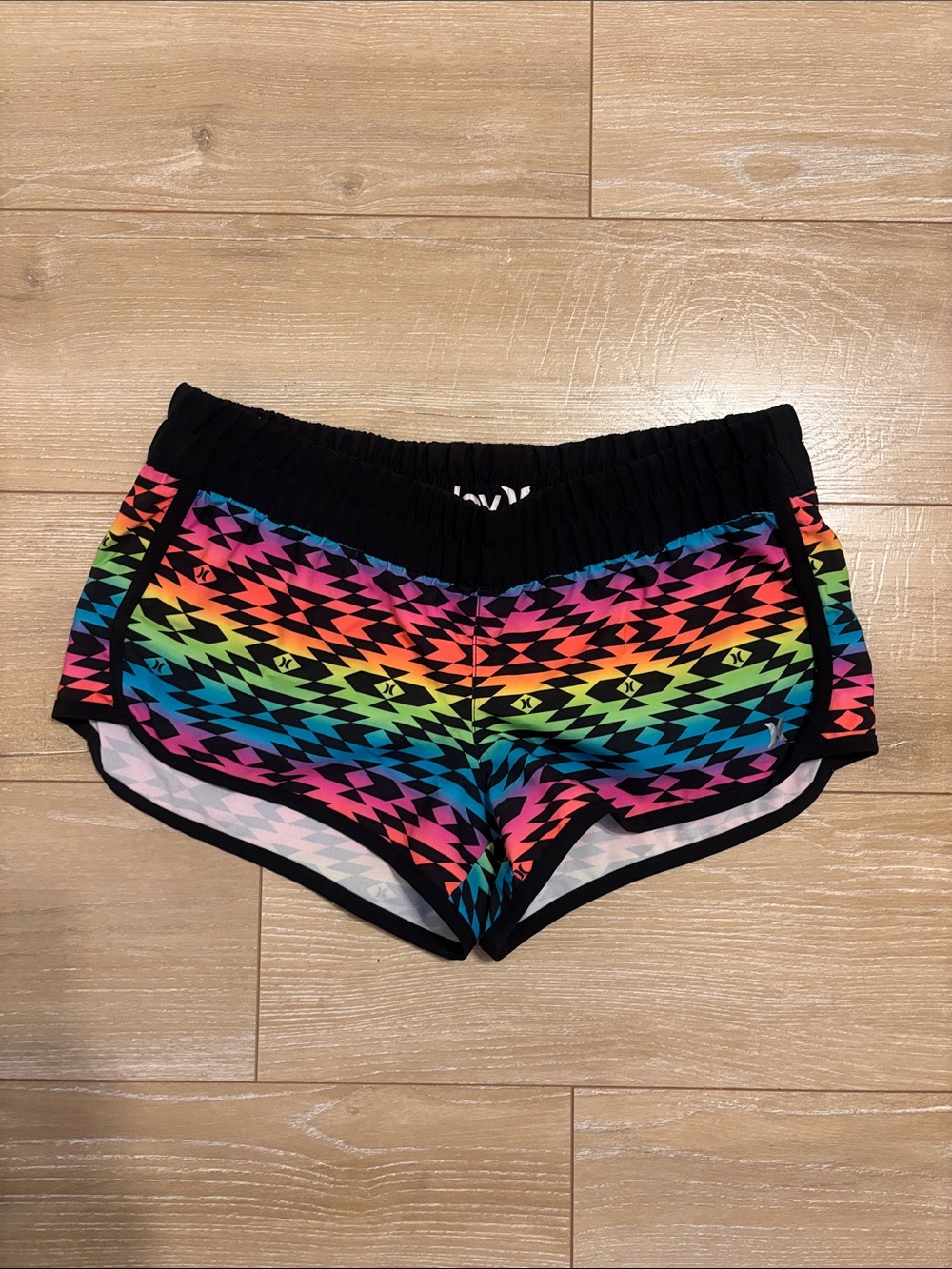 Hurley Phantom Neon Rainbow Geo-Print Athletic Shorts with Black Trim Size Small
